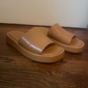 Women’s Platform Sandals